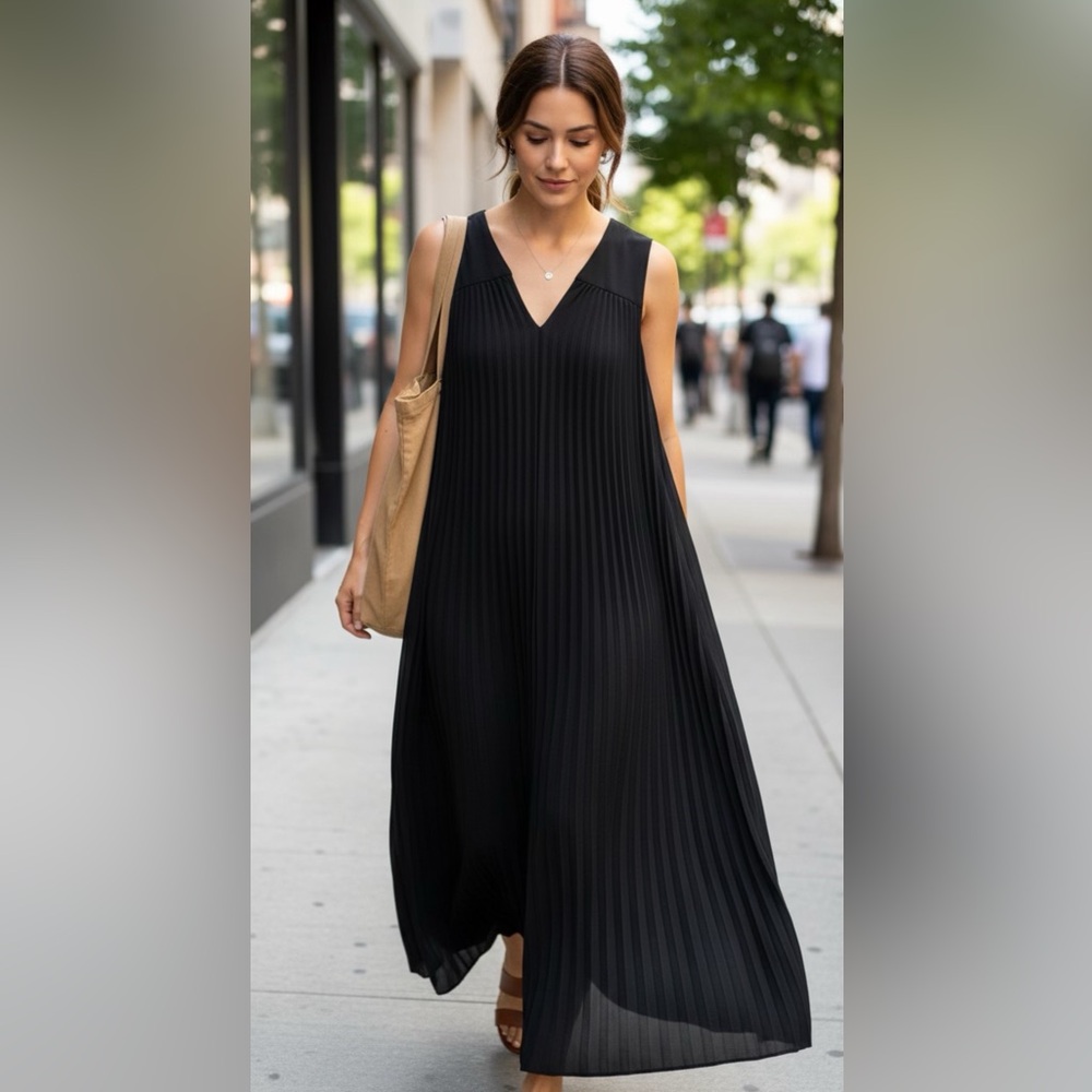 NWT Women’s Alfani Elegant Black Pleated Dress size M Medium